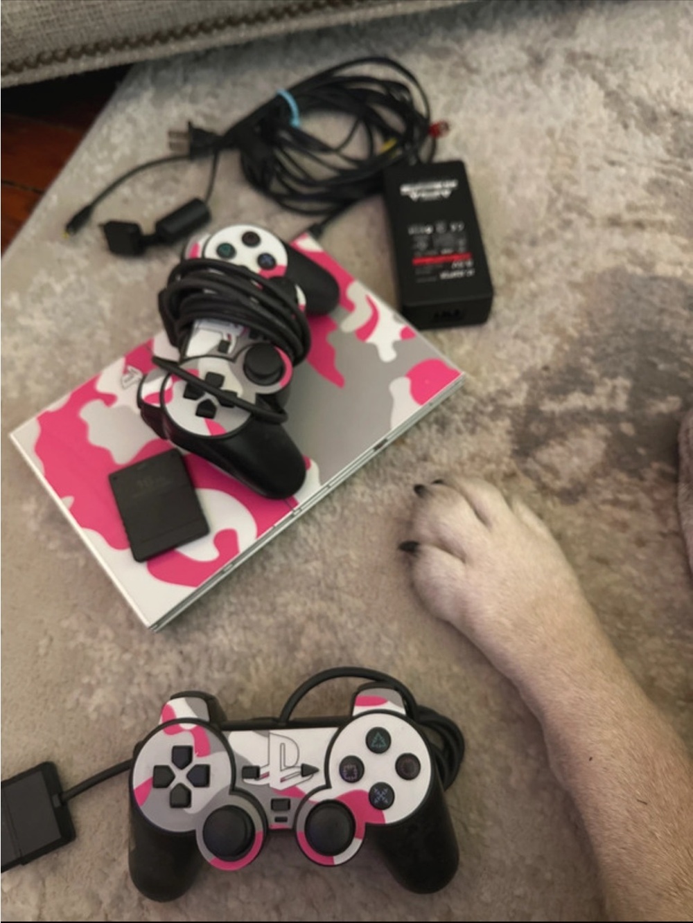 Sony Pink & White Camo PS2 Controller Set with Accessories - Picture 8 of 8
